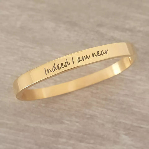 Kiera Petite Personalized Gold Stainless Steel Clip Open Bangle, SIZE: 55mm Diameter (READY IN 3 DAYS)
