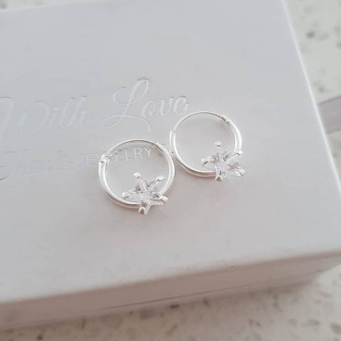Sterling silver round star earrings