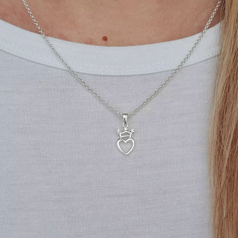 Silver crown heart necklace