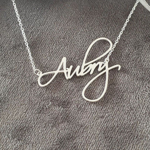 CNE107494 - 925 Sterling Silver Dainty Personalized Name Necklace