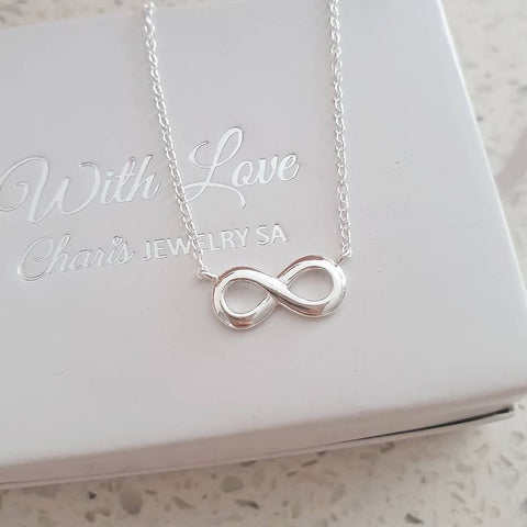 Eleanor 925 Sterling Silver Infinity Necklace