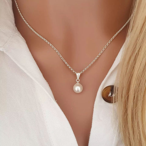 Gemma 925 Sterling Silver Glass Pearl Necklace, 8mm on 45cm rolo chain