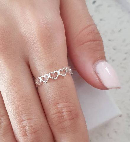 Abbey 925 Sterling Silver Heart Band Ring
